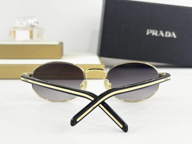 Picture of Prada Sunglasses _SKUfw75048693fw